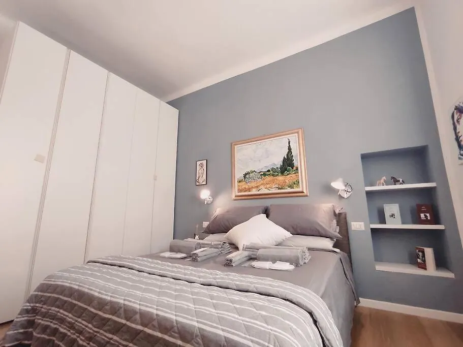 Apartment Artist'S House ✱✱✱✱✱ 1K_Home Verona Italien